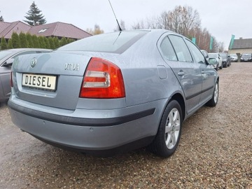 Skoda Octavia II Hatchback 1.9 TDI PD 105KM 2006 Škoda Octavia Skoda Octavia Auto w stanie, zdjęcie 4