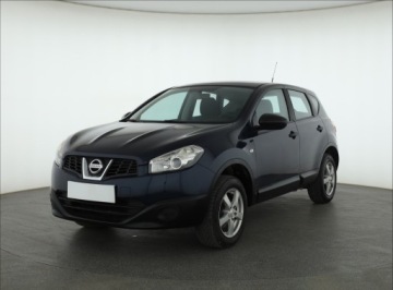Nissan Qashqai I Crossover 1.6 115KM 2010 Nissan Qashqai 1.6, Klima, Tempomat, zdjęcie 1