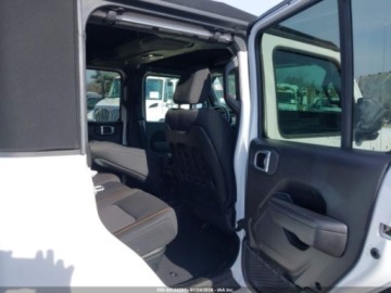 Jeep Gladiator 2021 Jeep Gladiator Mojave 2021 3.6 Benzyna 285KM, zdjęcie 14