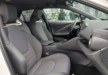 Toyota C-HR II SUV Plug-In 2.0 Hybrid Dynamic Force Plug-in  223KM 2025 Toyota C-HR C-HR PHEV Executive FV23 Salon PL Serwis ASO 1 wl., zdjęcie 24