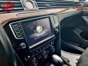 Volkswagen Passat B8 Variant 2.0 TDI 150KM 2015 Volkswagen Passat HIGHLINE 2.0 TDI 150KM DSG- Navigacja, masaze, idealny,, zdjęcie 30