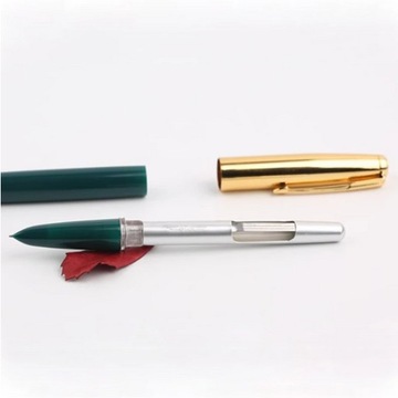 ПЕРЬЕВАЯ РУЧКА CLASSIC HERO 616 - ЧЕРНАЯ