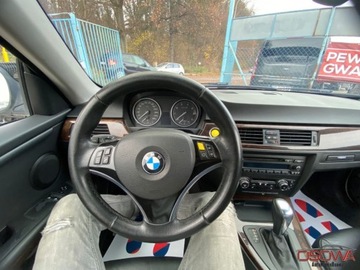 BMW Seria 3 E90-91-92-93 2010 BMW Seria 3 Coupe 3.0igaz x-drive m-pakiet skory xenon doinwestowana 1.r., zdjęcie 15