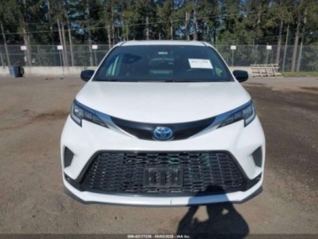 Toyota Sienna III 2021 Toyota Sienna 2021 Toyota Sienna XSE FWD 7-Passenger 2.5 Benzyna 189KM, zdjęcie 8