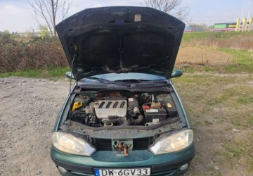Renault Megane I Hatchback 1.6 i 16V 107KM 2002 Renault Megane Renault Megane 1.6 1.6 BenzynaLPG 107KM, zdjęcie 7