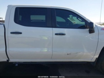 Chevrolet Silverado II 2021 Chevrolet Silverado 2021r., 4x4, 6.2L 6.2 Benzyna 420KM, zdjęcie 4