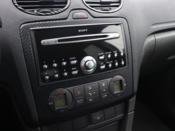 Ford Focus II Focus C-Max 1.6 TDCi 109KM 2005 Ford Focus 1.6 TDCi, HAK, Klima, Klimatronic,ALU, zdjęcie 11