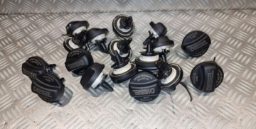 BMW E60 E70 E83 E84 F01 G14 G15 G30 G32 КРЫШКА ЗАЛИВНОЙ ГОРЛОВИНЫ ДИЗЕЛЬНОГО ДВИГАТЕЛЯ 7222392