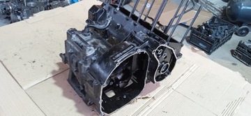 КОРПУС ВЕРХНЕГО НИЖНЕГО КОРПУСА БЛОКА ДВИГАТЕЛЯ YAMAHA FAZER FZS 600 ВЕРХНЕГО НИЖНЕГО шатуна