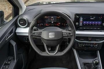 Seat Arona 2025 Seat Arona Marina 1.0 TSI 115 KM, zdjęcie 14