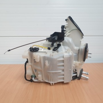 КОНДИЦИОНЕР ВЕНТИЛЯТОР CITROEN C4 II DS4