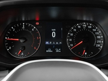 Renault Trafic III Combi 2.0 dCi  150KM 2023 Renault Trafic 2.0 150KM LED NAVI K.cof Salon PL, zdjęcie 11