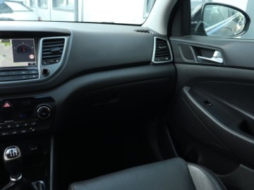 Hyundai Tucson III SUV 1.7 CRDI 115KM 2016 Hyundai Tucson 1.7 CRDi, Skóra, Navi, Klima, zdjęcie 7