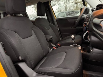 Jeep Renegade SUV 1.6 E-TorQ 110KM 2017 Jeep Renegade 1.6 E-TorQ Sport FWD Jeep Renegade S, zdjęcie 11