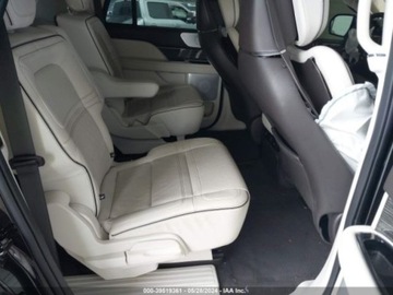 Lincoln Navigator III 2022 Lincoln Navigator 2022 LINCOLN NAVIGATOR, silnik 3.5, 44, od ubezpieczycie, zdjęcie 7