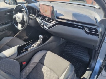 Toyota C-HR I Crossover Facelifting 2.0 Hybrid Dynamic Force 184KM 2022 Toyota C-HR 2.0 Hybrid Style 2.0 Hybrid Style 184, zdjęcie 13