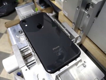 Замена защелки Задняя защелка iPhone XR