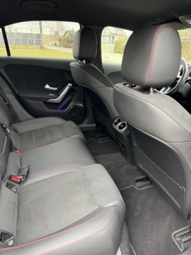 Mercedes Klasa A W177/V177 2023 MERCEDES-BENZ Klasa A 200 177KM polift | AMG Premium Night | FAKTURA VAT23%, zdjęcie 32