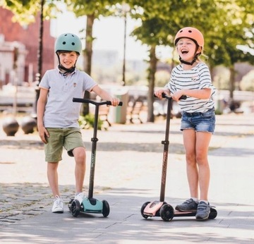 SCOOTANDRIDE HIGHWAYKICK 5 LED СКЛАДНОЙ САМОКАТ СО СВЕТЯЩИМИСЯ КОЛЕСАМИ 5+