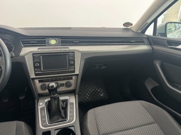 Volkswagen Passat B8 Limousine 1.6 TDI BlueMotion Technology 120KM 2017 Volkswagen Passat 120KM Comfortline LED Salon PL 1rej. 2018 SSU 1.6, zdjęcie 7