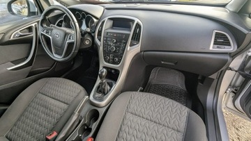 Opel Astra J Sports Tourer Facelifting 1.6 Twinport ECOTEC 115KM 2013 Opel Astra 1.6i 115PS OPŁACONY Bezwypadkowy, zdjęcie 17