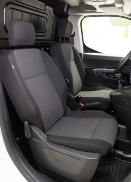 Toyota 2024 Toyota Proace City City 1.5 D-4D Standard 2,3t Active 1.5 Diesel 102KM, zdjęcie 19