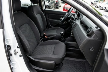 Dacia Duster II SUV 1.5 Blue dCi 115KM 2021 Dacia Duster 4X4 SalonPL 1.5 BluedCi 115KM Comfort, zdjęcie 8