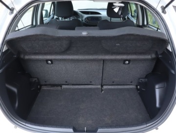 Toyota Yaris III Hatchback 5d Facelifting 2017 1.5 Dual VVT-iE 111KM 2017 Toyota Yaris 1.5 Dual VVT-i, Salon Polska, Klima, zdjęcie 11