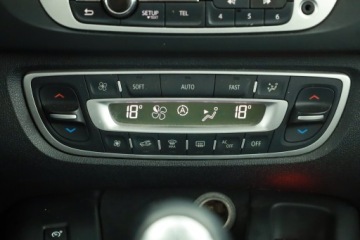 Renault Grand Scenic II Grand Scenic Facelifting 1.5 dCi FAP 110KM 2012 Renault Grand Scenic 1.5 dCi, 7 miejsc, Navi, zdjęcie 12