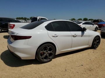 Alfa Romeo Giulia II Sedan Facelifting 2.0 Turbo 280KM 2020 Alfa Romeo Giulia TI 2020 2.0l 2.0 Benzyna 280KM, zdjęcie 3