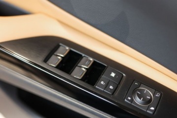 Lexus ES VII (XV70) Sedan Facelifting 300h 218KM 2023 Lexus ES 300h Business Edition 2.5 Hybryda 218KM, zdjęcie 25