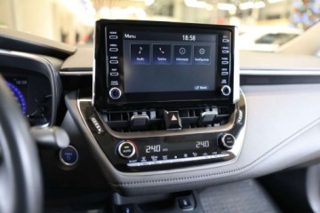 Toyota Corolla XII Sedan 1.8 Hybrid 122KM 2020 Toyota Corolla 1.8 Hybrid Comfort 1.8 Hybryda 122KM, zdjęcie 14