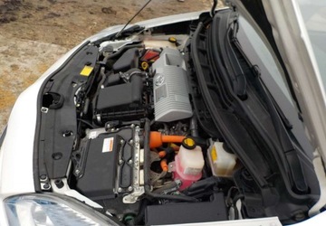 Toyota Prius III 2013 Toyota Prius Plug-In Okazja 1.8 Hybryda Plug-in 100KM, zdjęcie 4