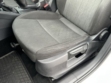 Skoda Octavia III Liftback Facelifting 2.0 TDI 150KM 2018 Skoda Octavia Hak, Podgrzewana przednia szyba/ DSG, zdjęcie 13