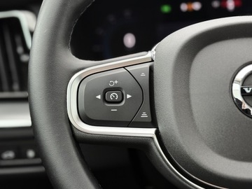 Volvo XC60 II Crossover Plug-In Facelifting 2.0 T6 350KM 2023 Volvo XC 60 T6 Plug-In Hybrid | AWD | Core | FV23%, zdjęcie 6
