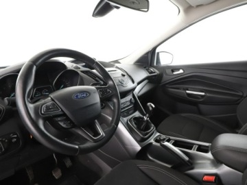 Ford Kuga II SUV Facelifting 1.5 EcoBoost 120KM 2019 Ford Kuga klimatyzacja grzane fotele czujniki, zdjęcie 13
