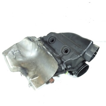 BMW 7 F01 POUZDRO FILTRU VZDUCHU PRAVÁ 7577466