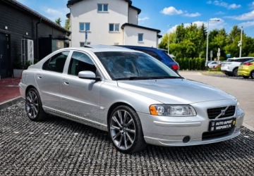 Volvo S60 I 2.4 i 20V T5 260KM 2005 Volvo S60 Rezerwacja T5 2,4 T R5 260KM Manual 6-biegow 2.4 Benzyna, zdjęcie 11