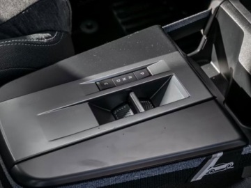 Opel Frontera C 2026 Od ręki - Edition eDTC6 1.2 T mHEV 110KM / Pakiet Tech Edition, zdjęcie 9