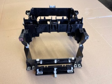 AUDI A3 8P КРЕПЛЕНИЕ РАМА РАДИО 8P0858005D