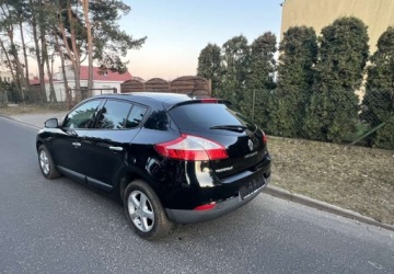Renault Megane III Hatchback 1.4 16v TCe 130KM 2011 Renault Megane Renault Megane III 1,4TCE 130 km wersja Bose Bezwypadkowa, zdjęcie 2