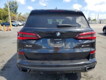 BMW X5 G05 2023 BMW X5 sDrive 40i 2023 3.0 Benzyna 335KM, zdjęcie 2