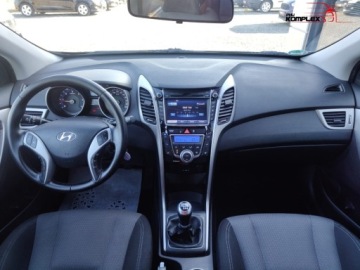 Hyundai i30 II Wagon 1.6 CRDi 110KM 2014 Hyundai i30 1.6 CRDI 110KM Navi Kamera Cofania Pierwszy wlasciciel 1.6, zdjęcie 11