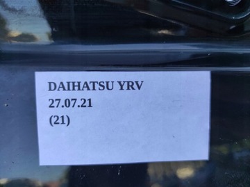 KLIKA DVEŘE PRAVÝ PŘEDNÍ DAIHATSU YRV 1.3