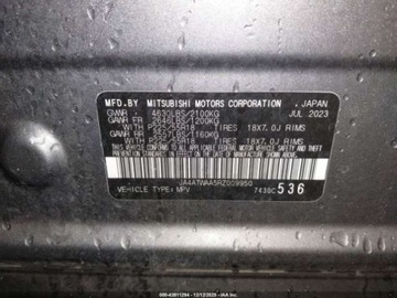 Mitsubishi Eclipse Cross 2023 Mitsubishi Eclipse Cross 1.5 benzyna 152KM 4X4 wersja SEL-SAWC, drobna szk, zdjęcie 16