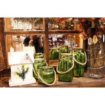 УКРАШЕНИЕ ДЕРЕВЯННОГО ДОМА СВЕТОДИОДНЫМ РОЖДЕСТВЕНСКИМ ОРНАМЕНТОМ