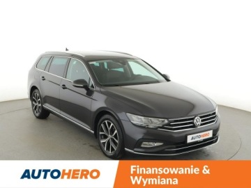 Volkswagen Passat B8 Variant Facelifting 2.0 TDI SCR 150KM 2020 Volkswagen Passat automat virtual cocpit full LED, zdjęcie 9