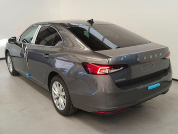 Skoda Superb III Liftback Facelifting 1.5 TSI 150KM 2025 SKODA Superb Edition 130 1.5 TSI mHEV DSG Sedan 150KM 2025, zdjęcie 2