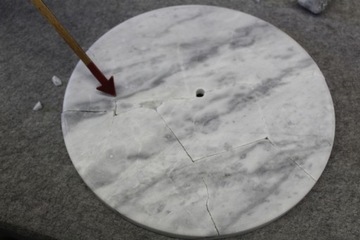 Haku Mobel мраморная белая хромированная вешалка