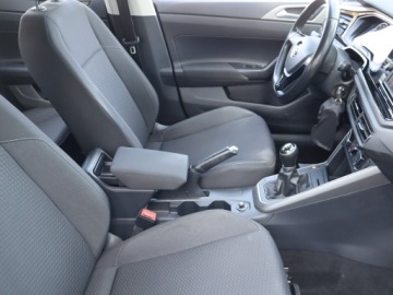 Volkswagen Polo VI Hatchback 5d 1.0 TSI 95KM 2018 VW Polo 1.0 TSI, Salon Polska, 1. Właściciel, zdjęcie 8
